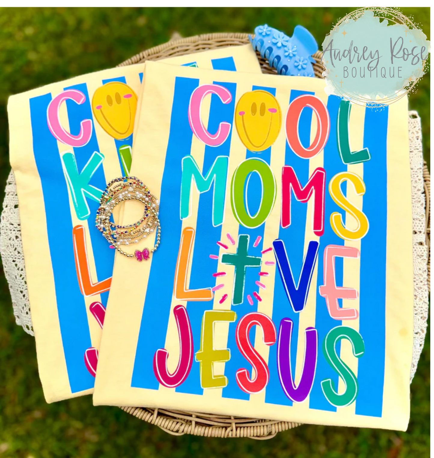 Cool Moms Loves Jesus